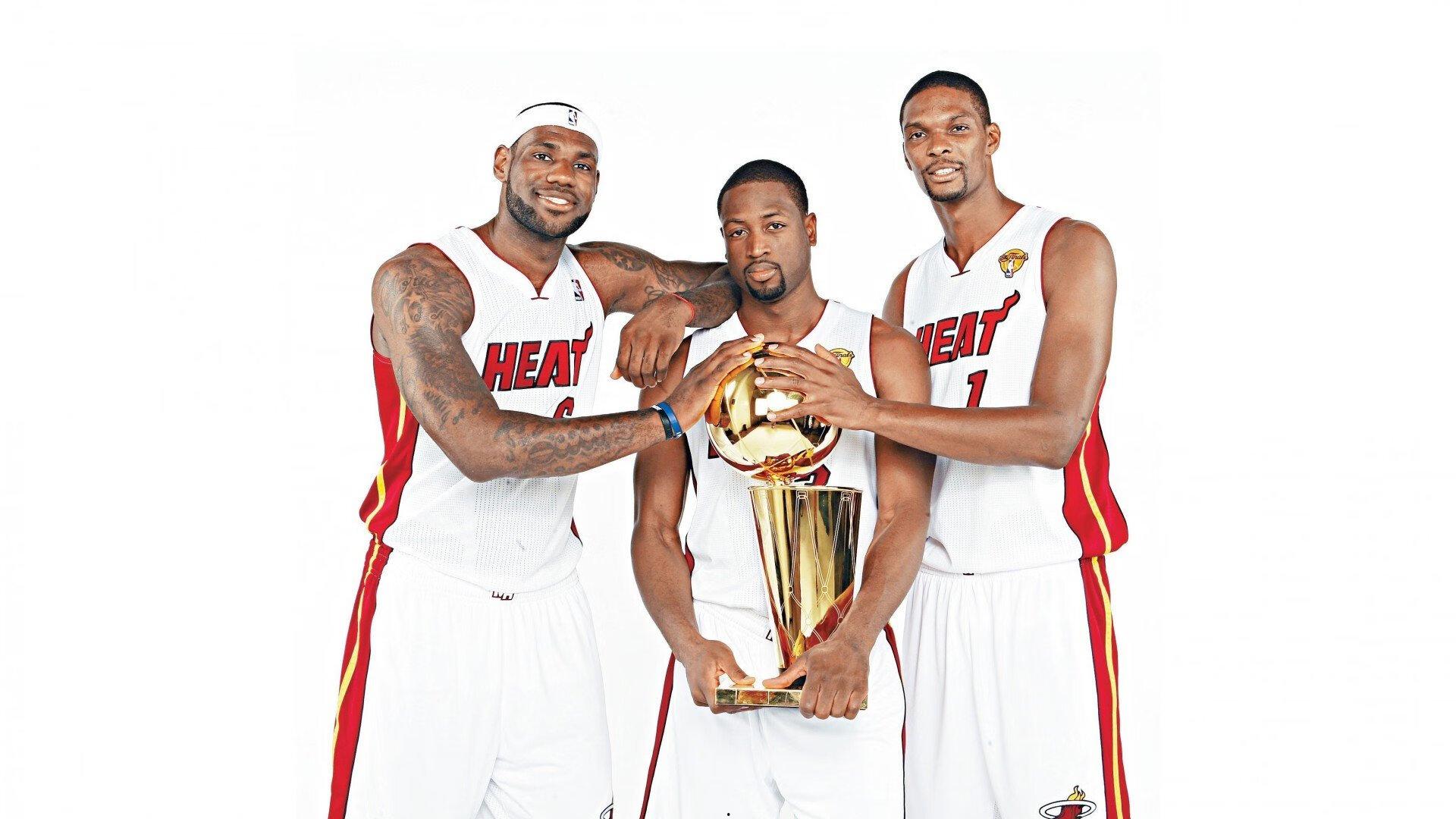 深度战术分析,揭秘冠军球队的制胜之道